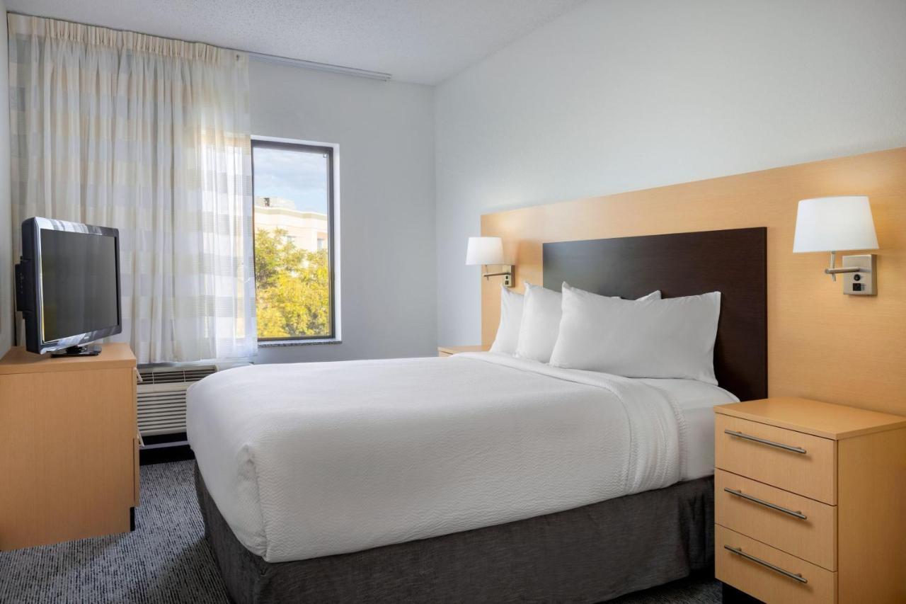 Towneplace Suites By Marriott York Buitenkant foto